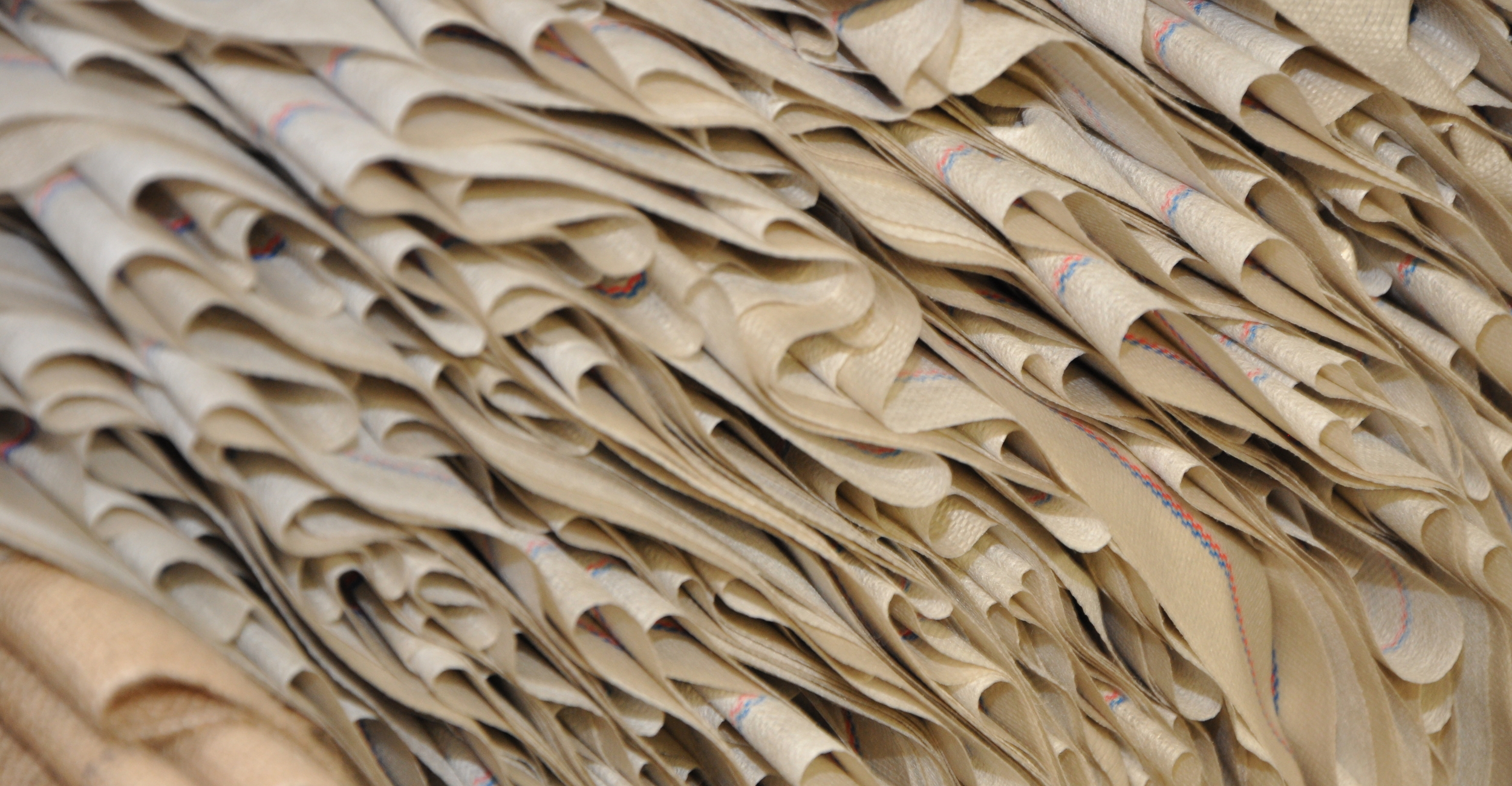 Aus Abfall entstandene Teppiche 